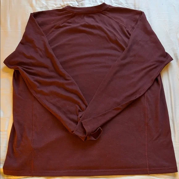 The North Face Men's Burgundy Long Sleeve Tee - Picture 4 of 4
